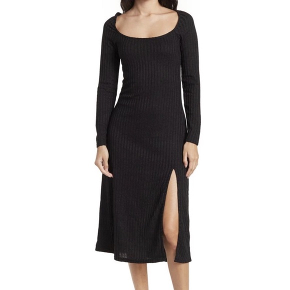 Dresses & Skirts - ASTR The Label Knit Midi Dress Black Long Sleeve Scoop Neck Slit NEW Size Small
